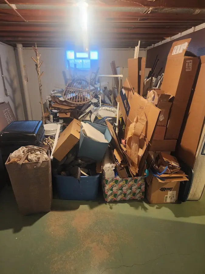 Roll-off dumpster container at job site for 2 Yard Dumpster Rental in Dewey-Humboldt